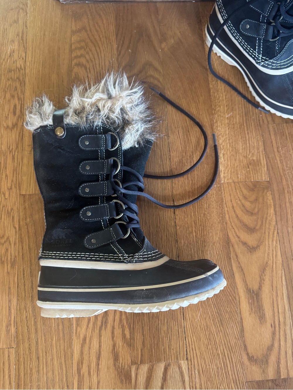 Sorel Joan of Arctic Waterproof Faux Fur Snow Boots Black Women’s 5 NL1540-010